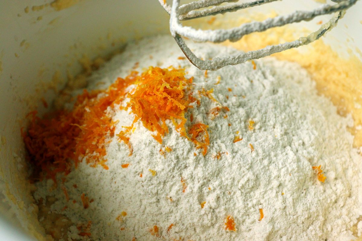 Nina Recipes - Pumpkin Spice Sheet Cake: add the flour and the citrus peel (orange, lemon, lime)