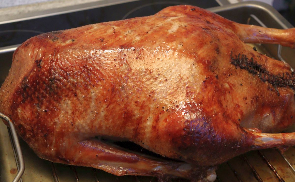 Nina Recipes: Roast goose with chestnut filling for Martin's Day or Christmas (Martinsgans, Weihnachtsgans)