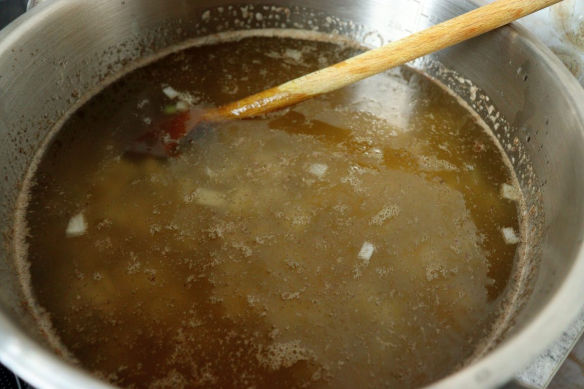 Nina Recipes: Frying diced onions in goose fat for making Gänseschmalz - German Goose Fat Spread