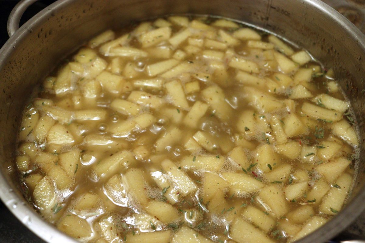 Nina Recipes: Frying diced onions and apples in goose fat for making Gänseschmalz - German Goose Fat Spread