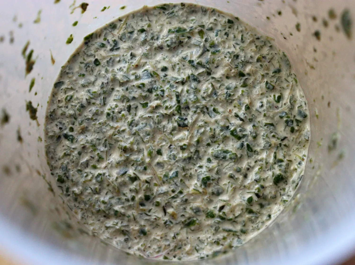 Nina's Recipes: Blended Mint Leaves for After Eight Ice Cream